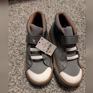 See Kai Run Gray Sneakers with White and Tan Accents